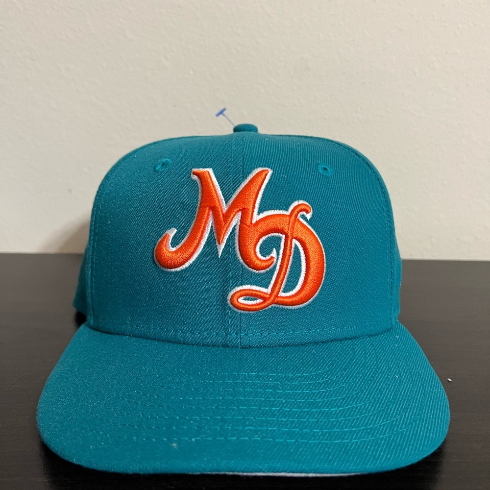 Vintage Miami Dolphins NFL football Fitted cap size 8